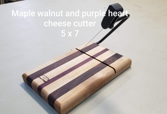 Cheese slicer